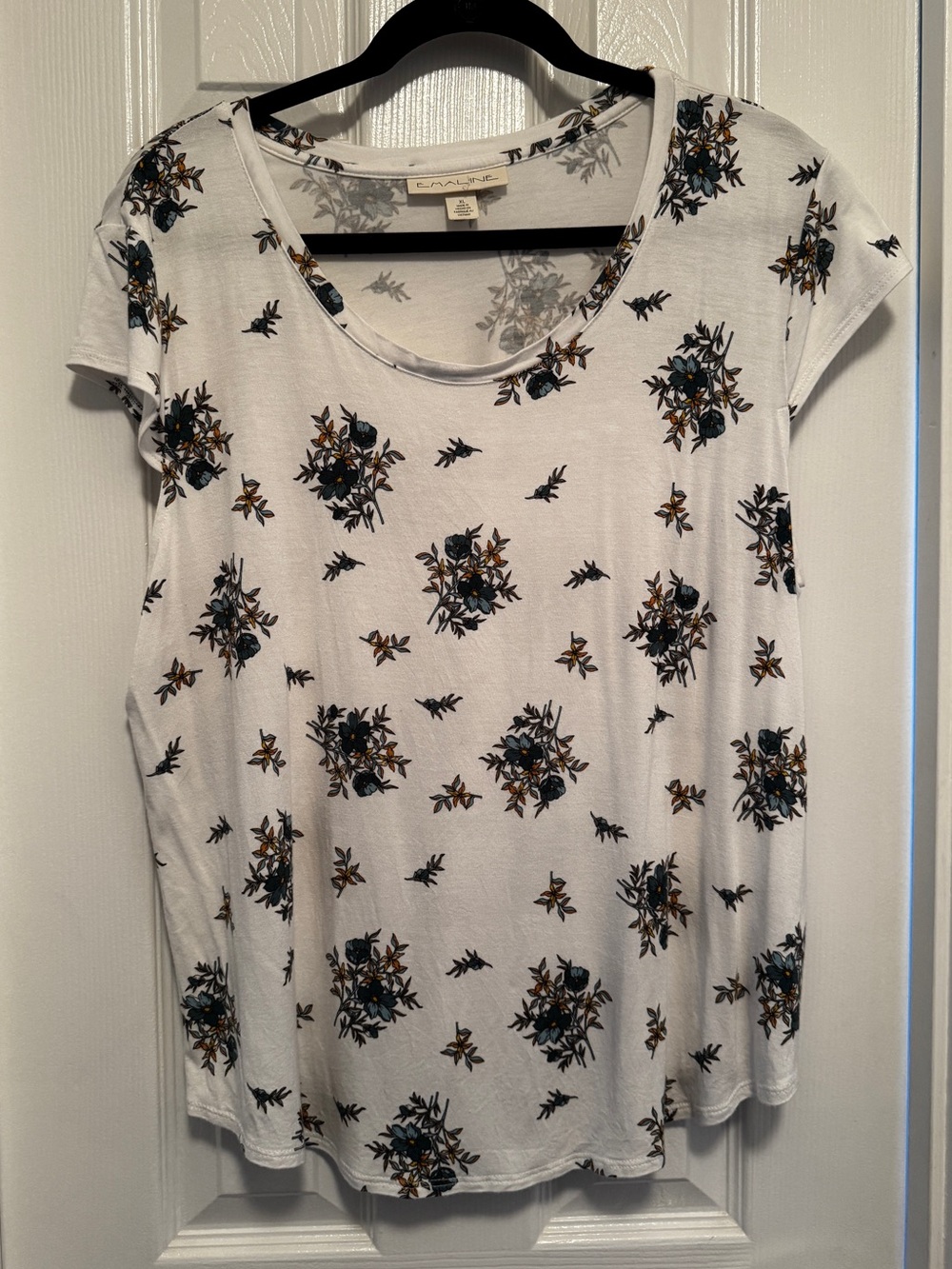 Emaline | Women’s Floral Scoop Neck Cap Sleeve Top Size XL